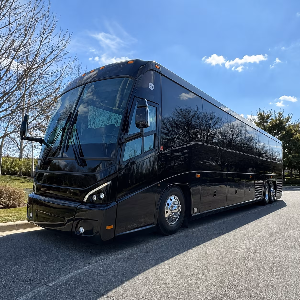 find the perfect transportation for your next airport transfer 1