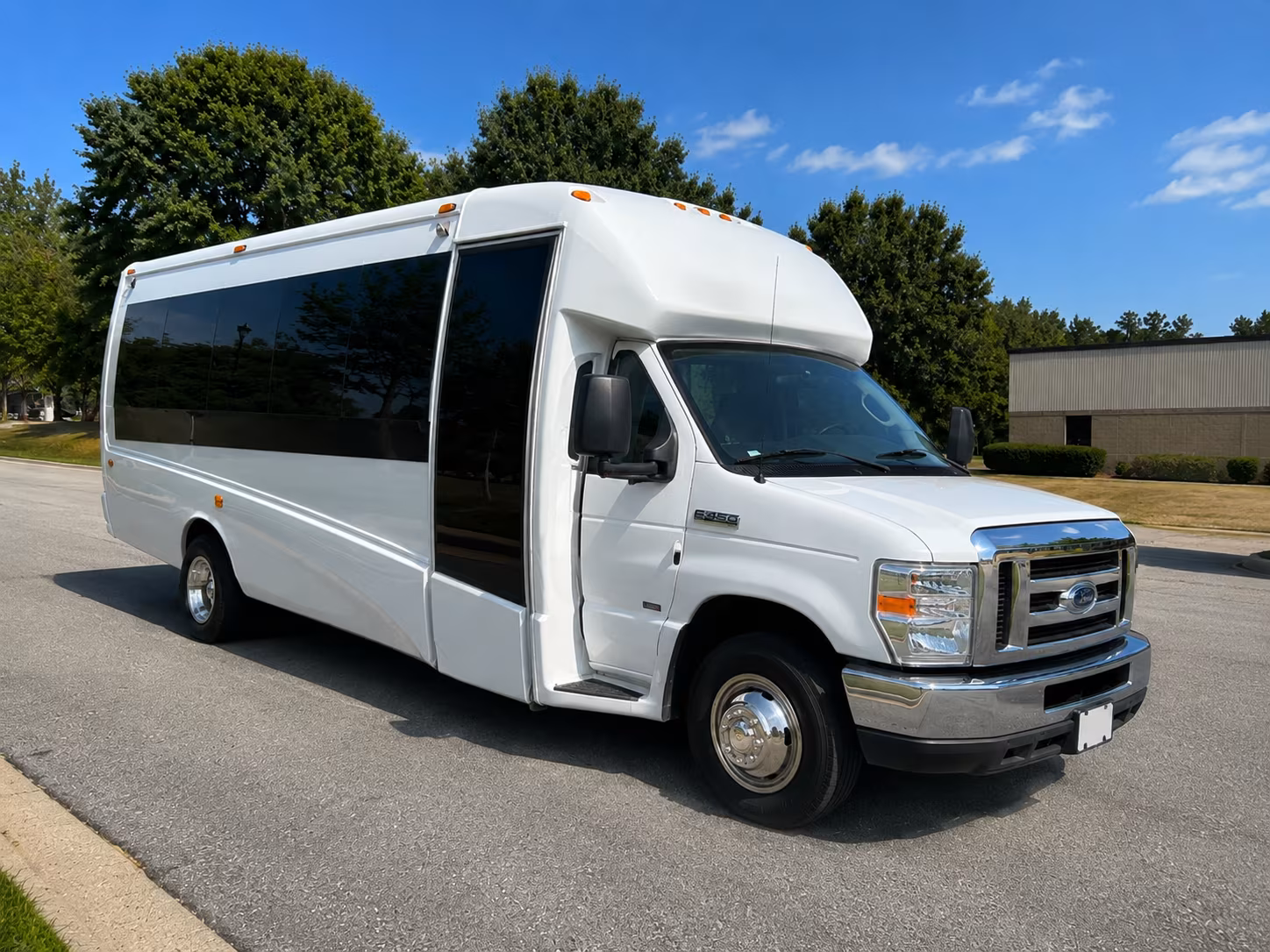 find the perfect transportation for your next corporate event 1