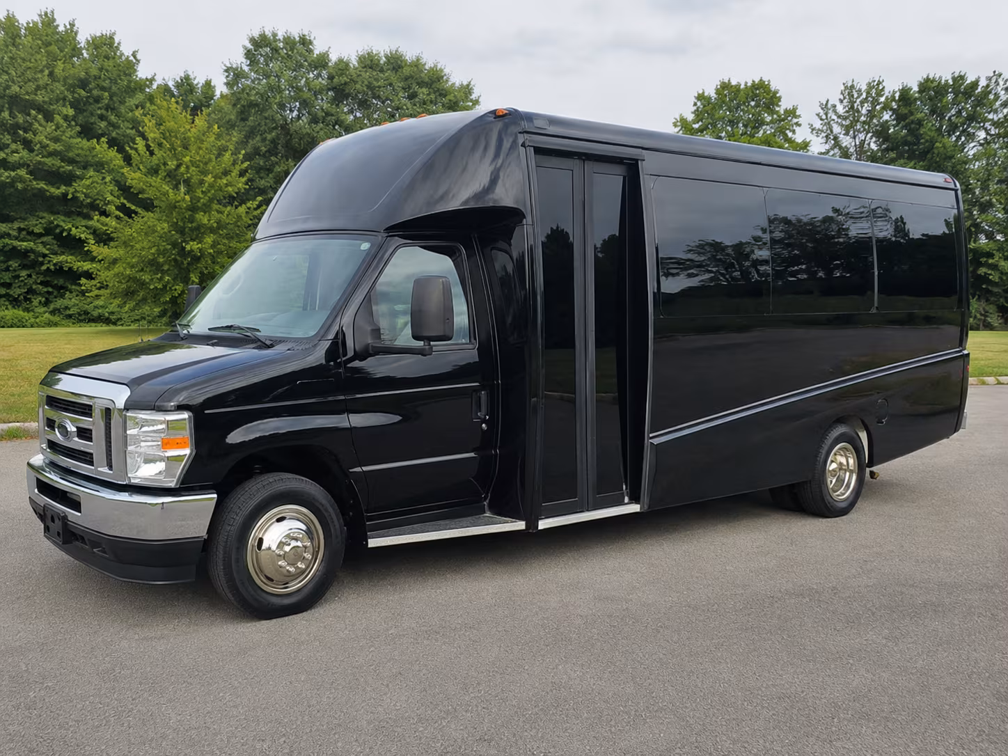 find the perfect transportation for your next prom 5