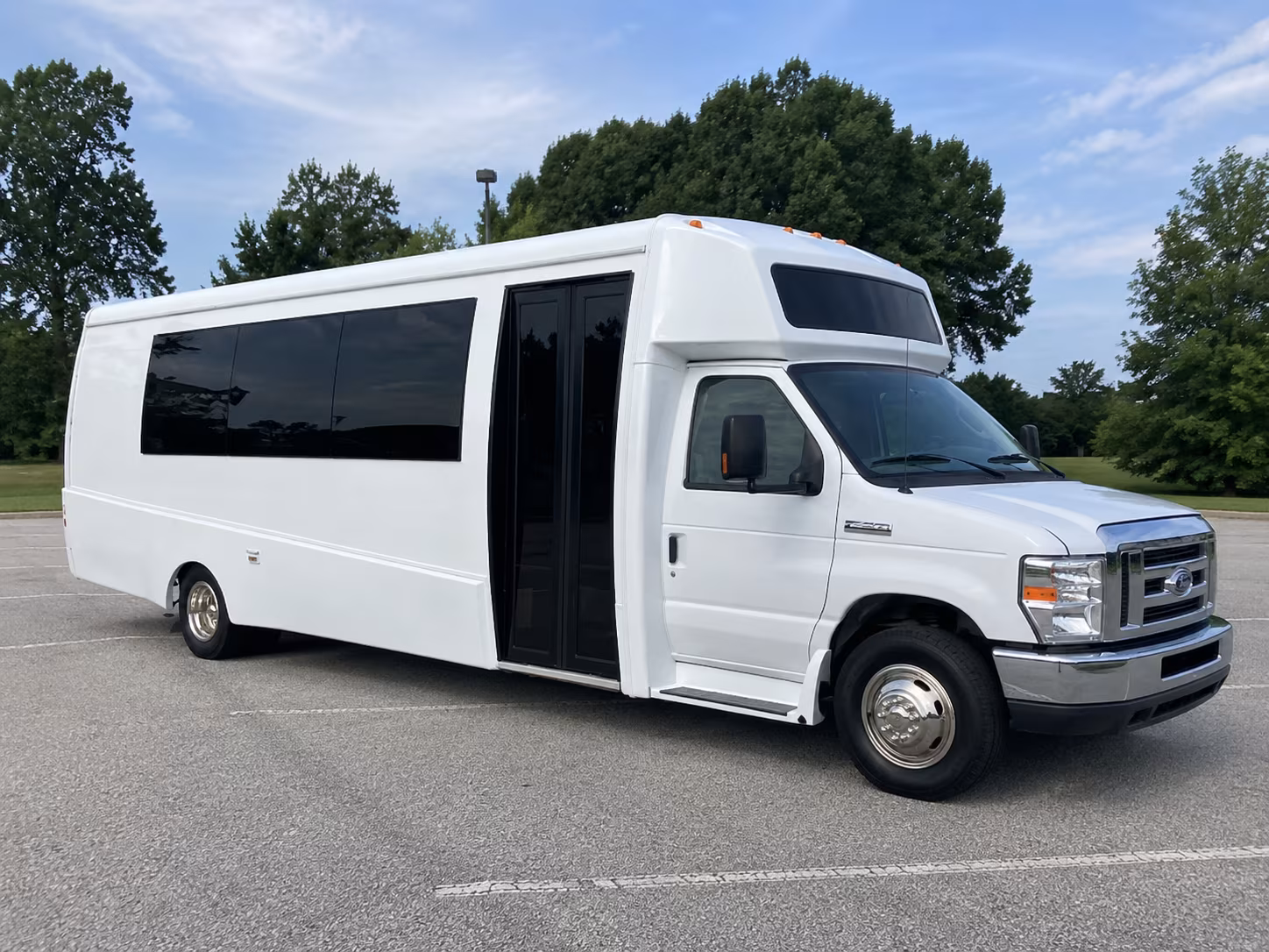 san clemente 18 passenger party bus
