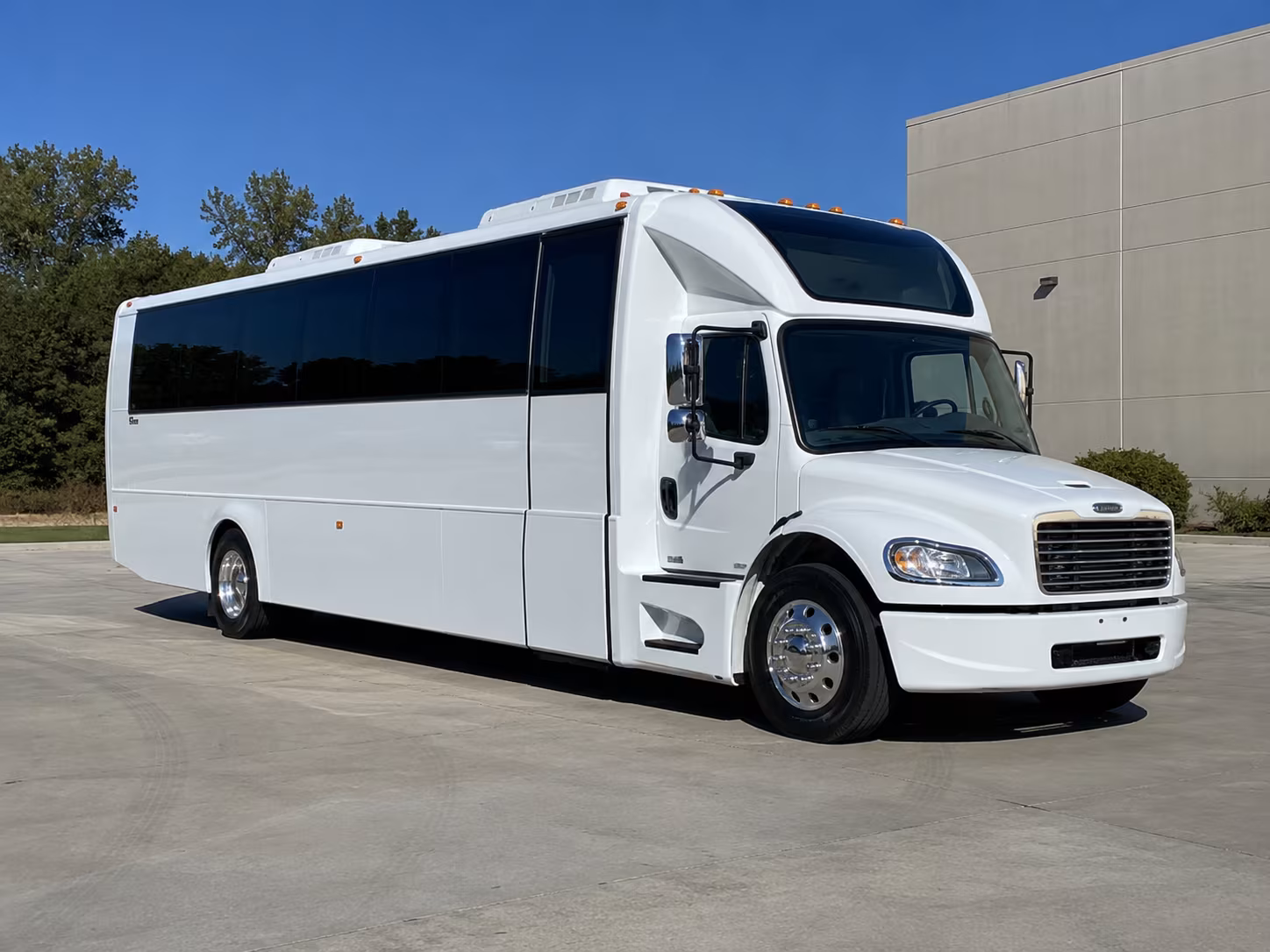 san clemente 28 passenger party bus
