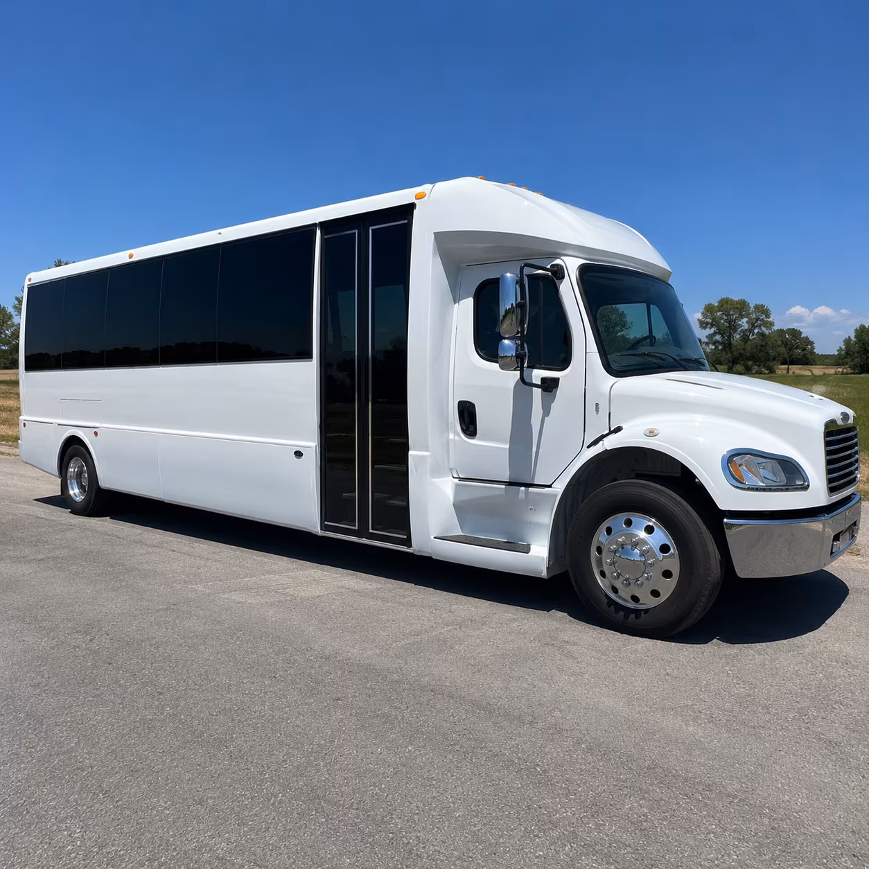wedding and quinceanera buses for san clemente celebrations